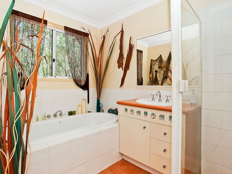 145 Mystery Road, Guanaba QLD 4210