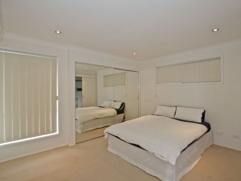 7 Forfar Court, Highland Park QLD 4211