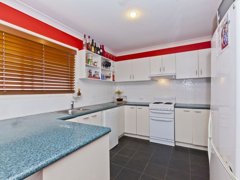 6 Pine Grove Street, Nerang QLD 4211