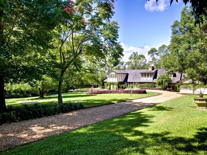32 Yarraowee Drive, Nerang QLD 4211
