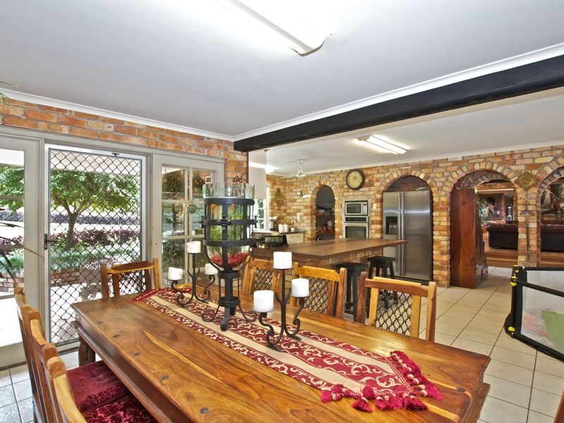 32 Yarraowee Drive, Nerang QLD 4211