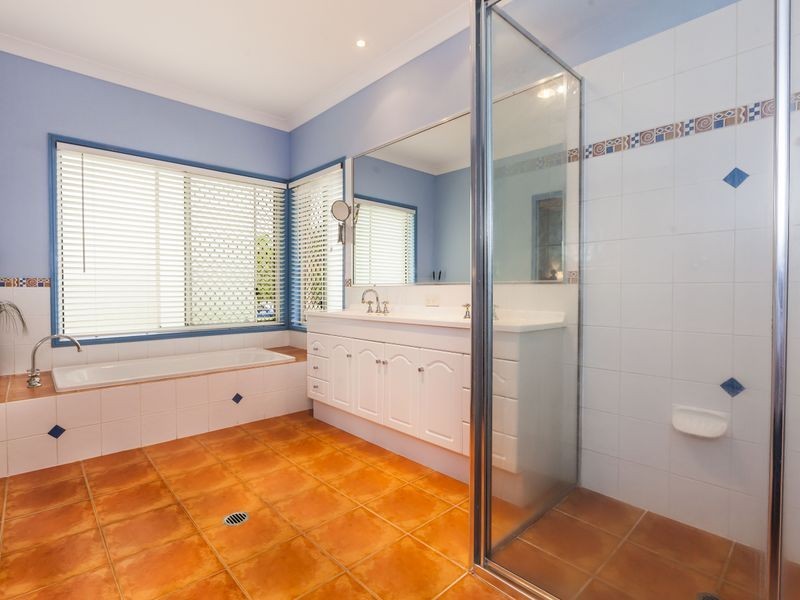 19 Brookfield Court, Nerang QLD 4211