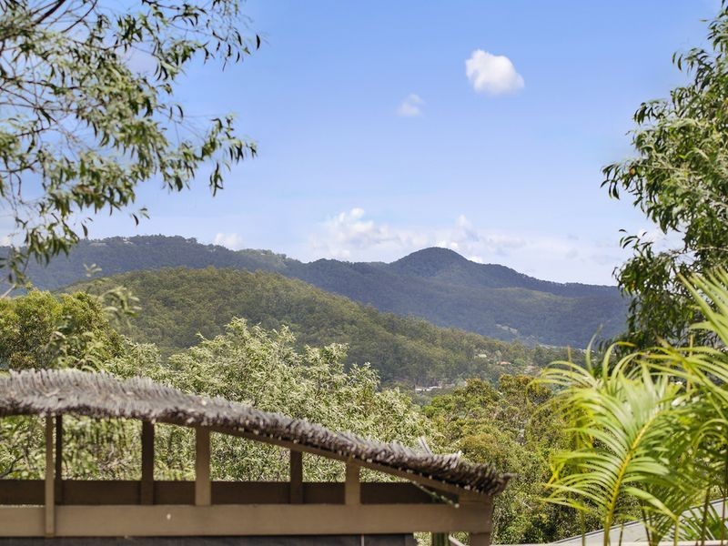 50 Hillary Circuit, Pacific Pines QLD 4211