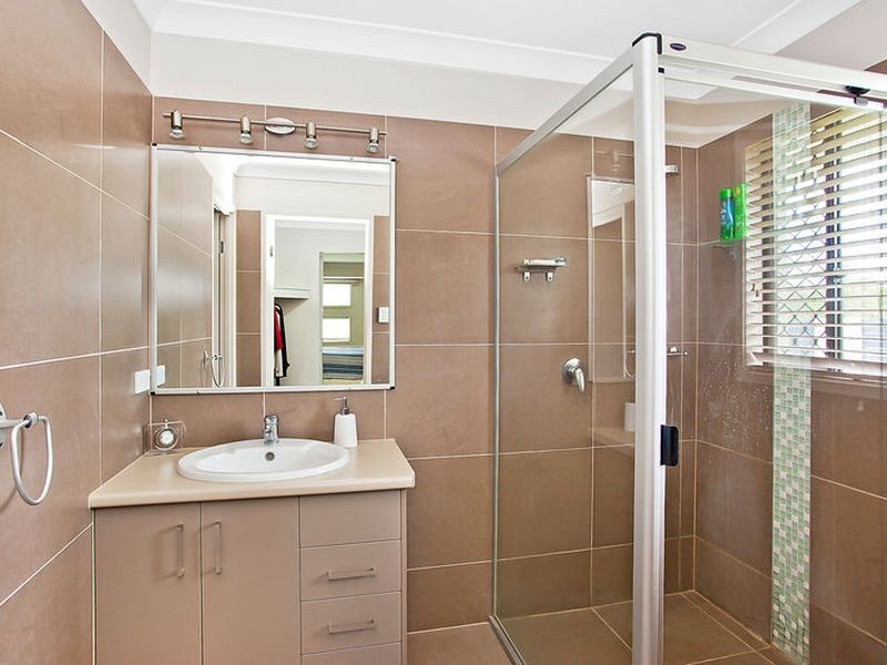 1 Thomas Hilton Place, Nerang QLD 4211