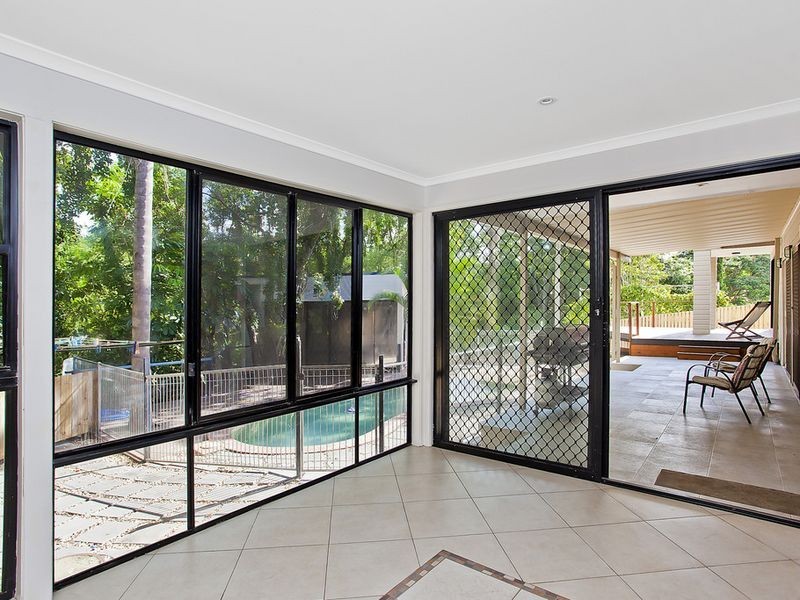 21 Bartlett Avenue, Nerang QLD 4211