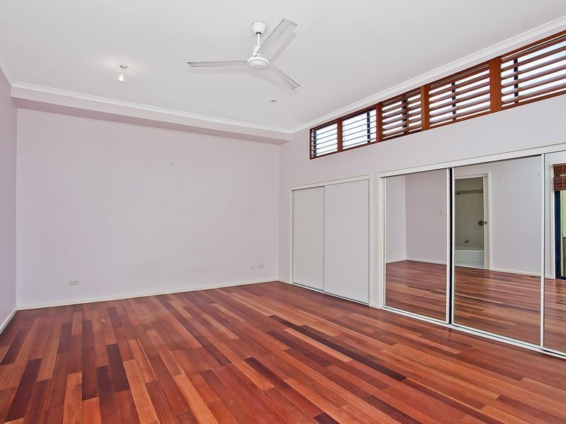 21 Bartlett Avenue, Nerang QLD 4211