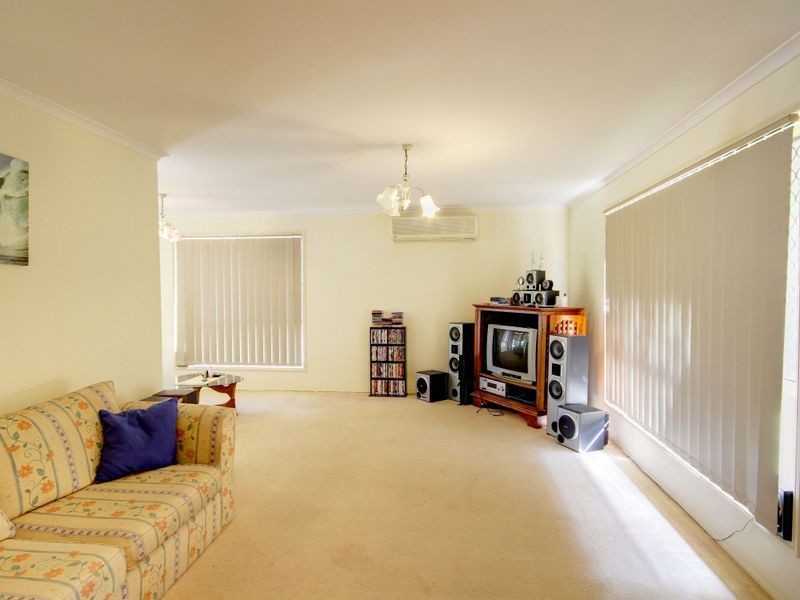 50 Crusader Way, Nerang QLD 4211