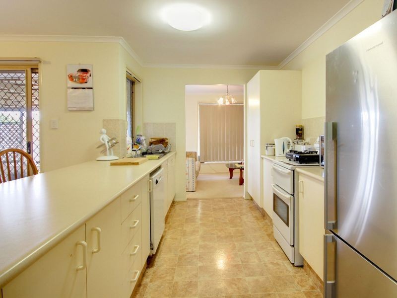 50 Crusader Way, Nerang QLD 4211
