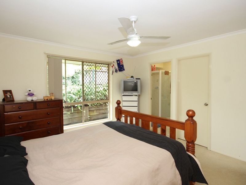 50 Crusader Way, Nerang QLD 4211