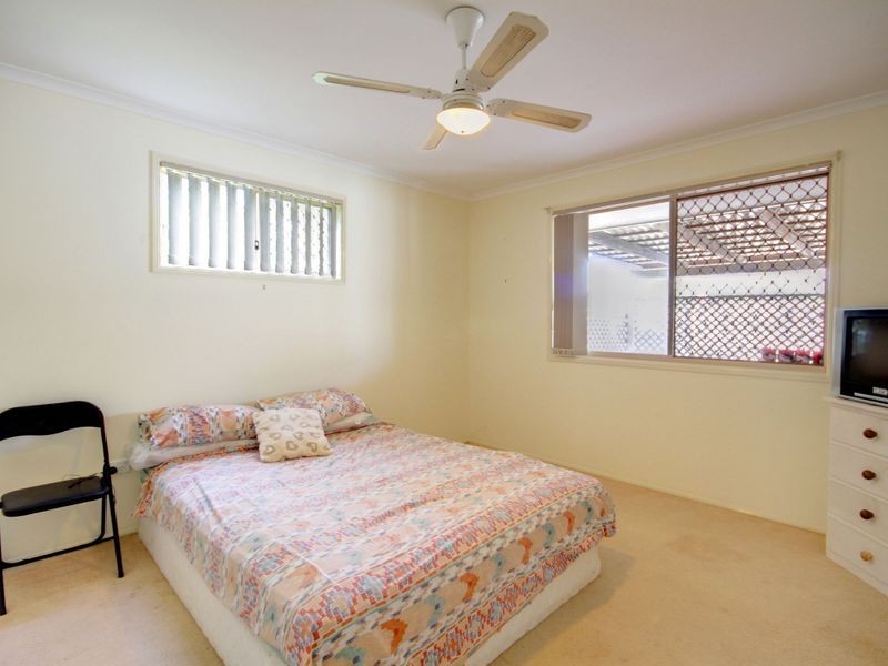 50 Crusader Way, Nerang QLD 4211
