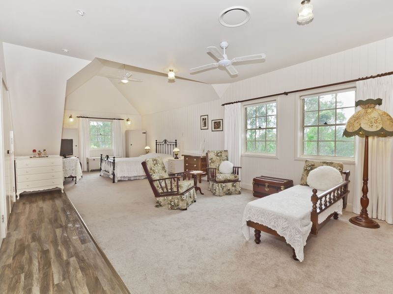 474 Clagiraba Road, Clagiraba QLD 4211
