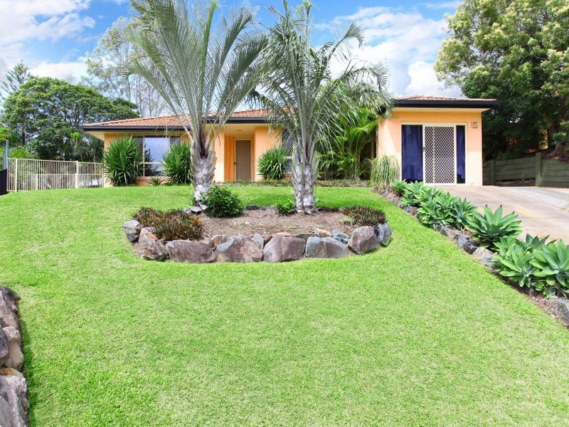 10 Avonbury Court, Carrara QLD 4211