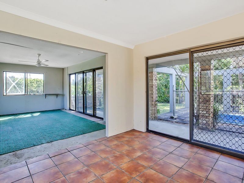12 Davidson Place, Carrara QLD 4211