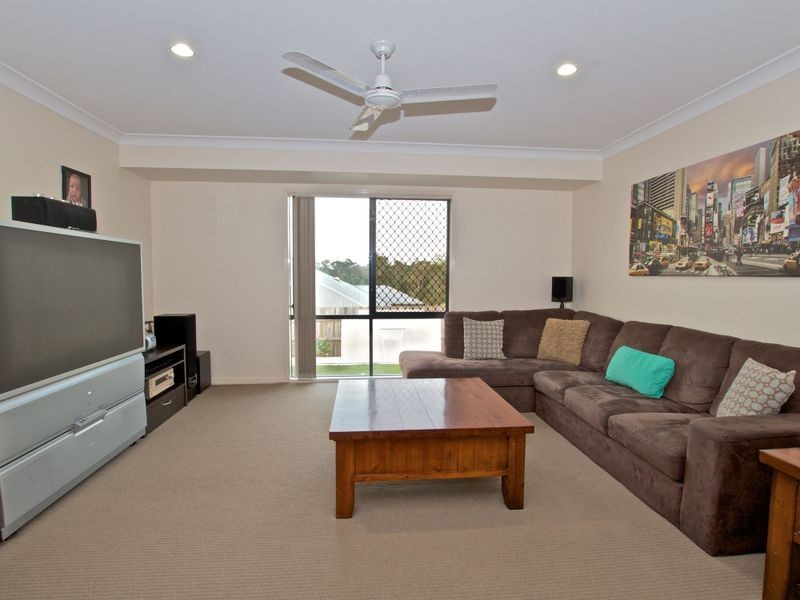 12 Jackaroo Crescent, Gilston QLD 4211