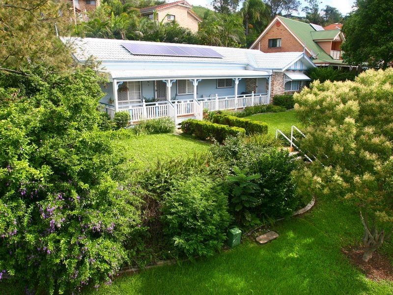 54 Paddington Drive, Carrara QLD 4211