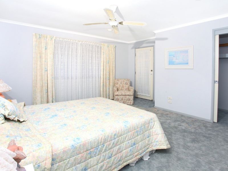 54 Paddington Drive, Carrara QLD 4211