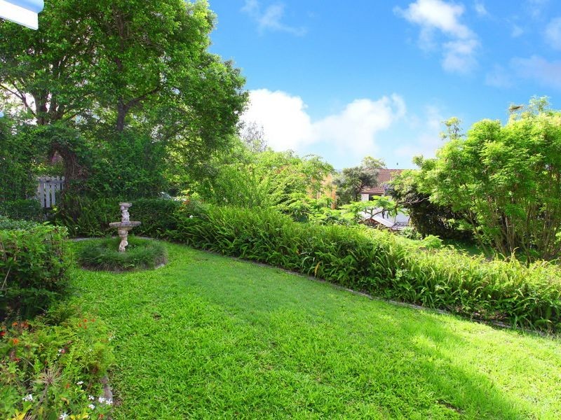 54 Paddington Drive, Carrara QLD 4211