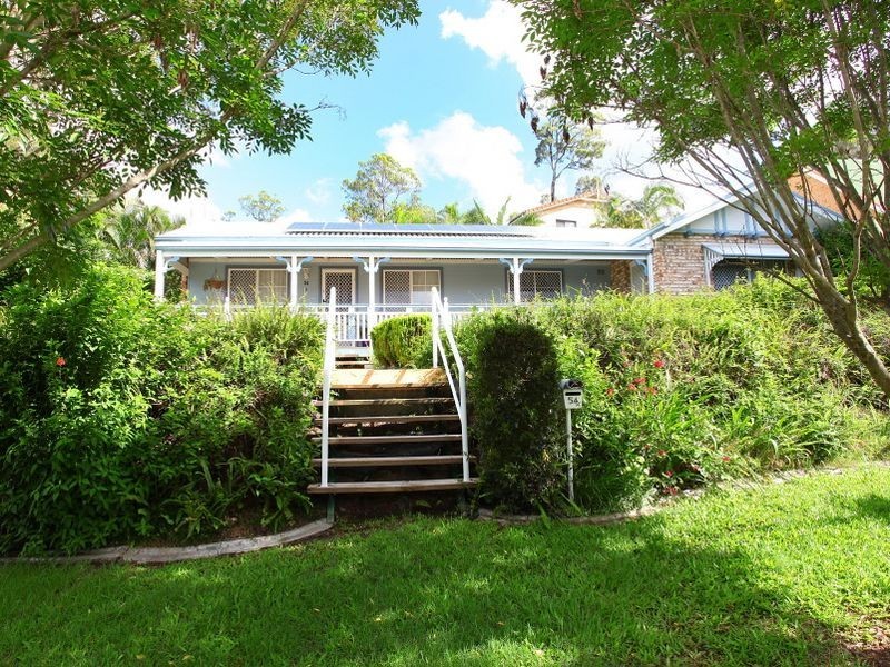 54 Paddington Drive, Carrara QLD 4211