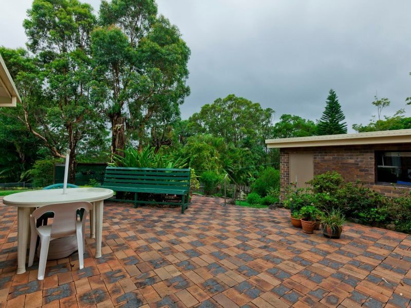 6 Harneil Place, Carrara QLD 4211