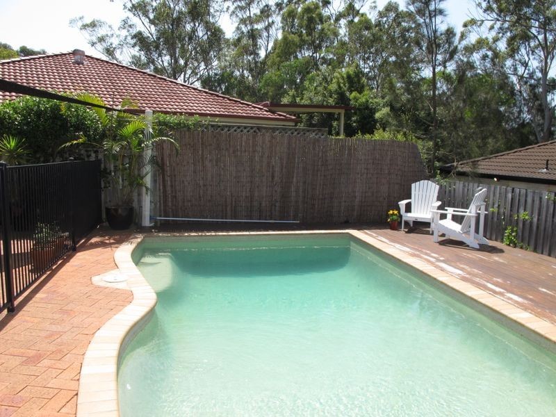 2 Calliandra Court, Carrara QLD 4211