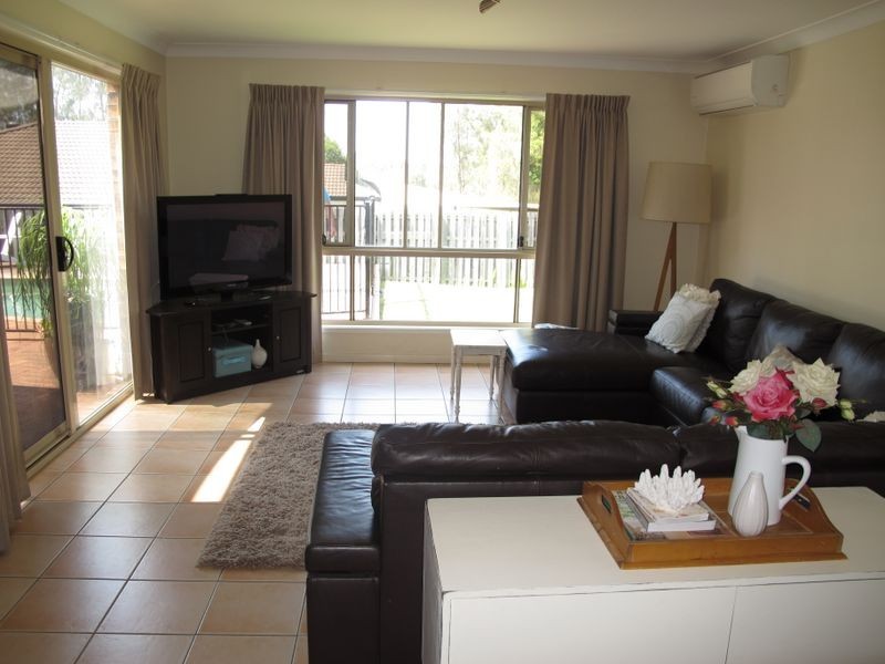 2 Calliandra Court, Carrara QLD 4211