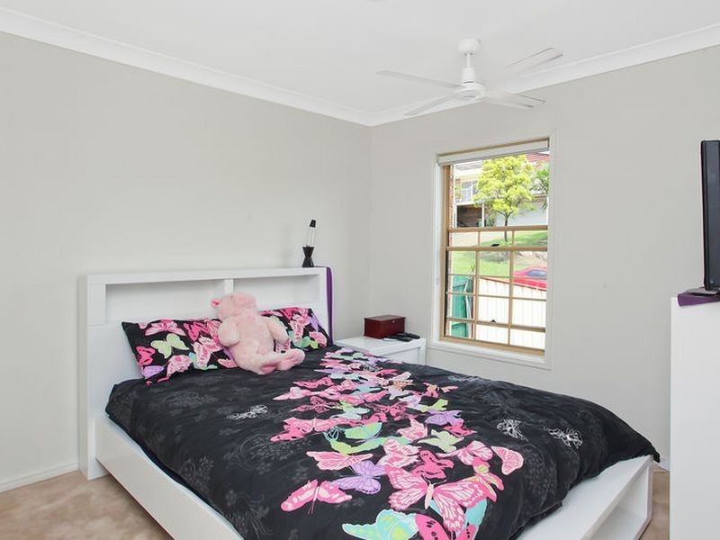 4 Bellavista Close, Highland Park QLD 4211