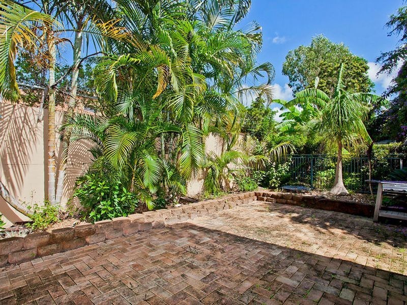 25/117 Palm Meadows, Carrara QLD 4211