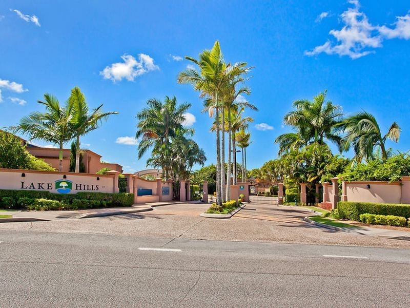 25/117 Palm Meadows, Carrara QLD 4211