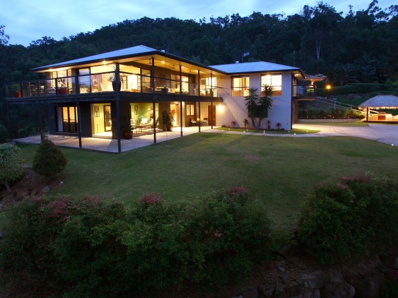 9 Blue Hill Court, Nerang QLD 4211