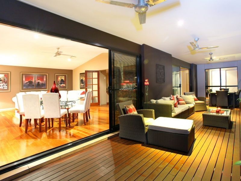 9 Blue Hill Court, Nerang QLD 4211