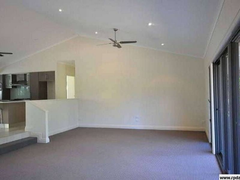 3 Comic Court, Mudgeeraba QLD 4213