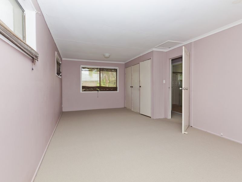 16 The Strand, Nerang QLD 4211