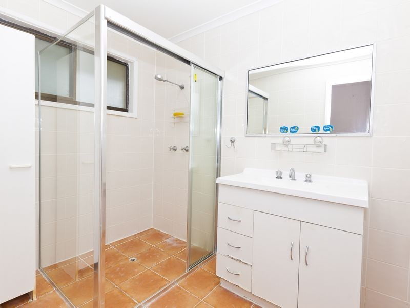 16 The Strand, Nerang QLD 4211