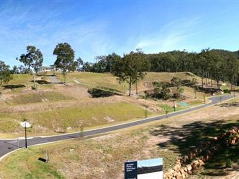 1 Queens Ridge Place, Nerang QLD 4211