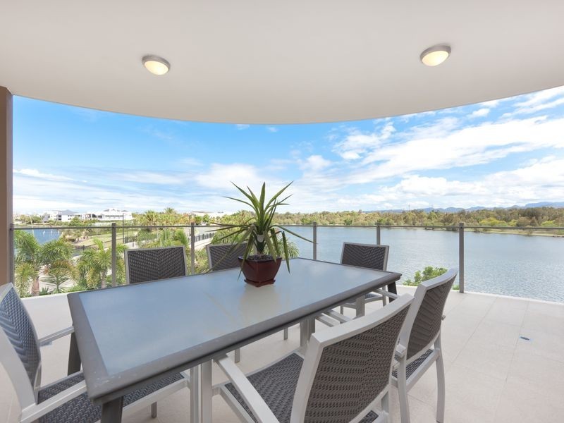 1 ‘Quay Vi 3046 Quay South Drive, Carrara QLD 4211