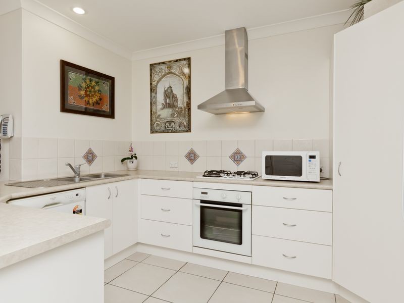 14 Fairy Wren Terrace, Gilston QLD 4211