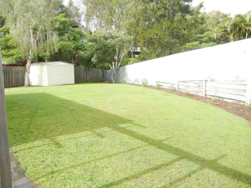 7 Yarandin Court, Worongary QLD 4213