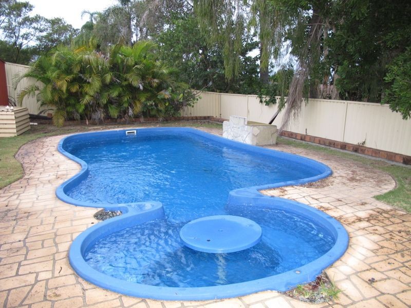 3 Issell Place, Highland Park QLD 4211