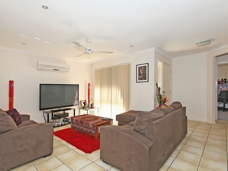 35 Sandalwood Terrace, Nerang QLD 4211