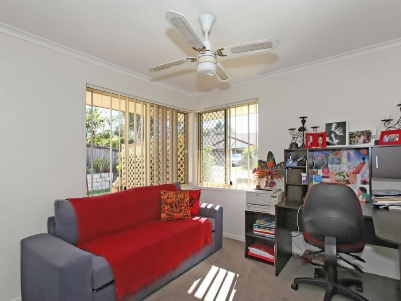 35 Sandalwood Terrace, Nerang QLD 4211