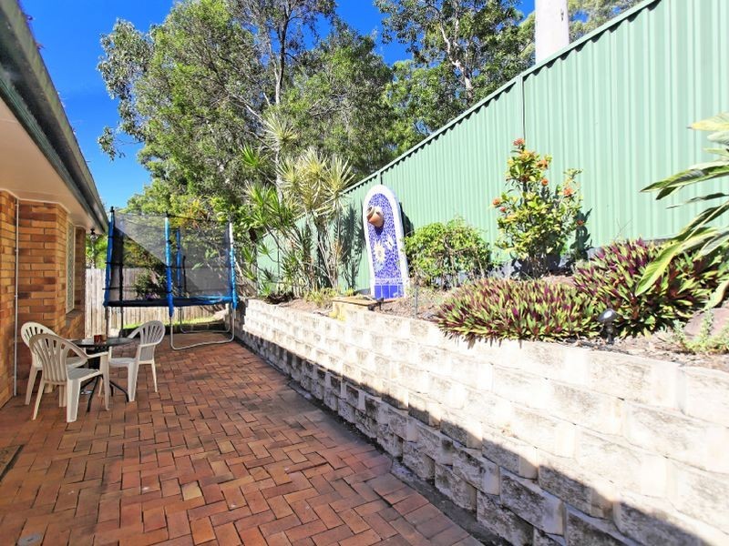 35 Sandalwood Terrace, Nerang QLD 4211