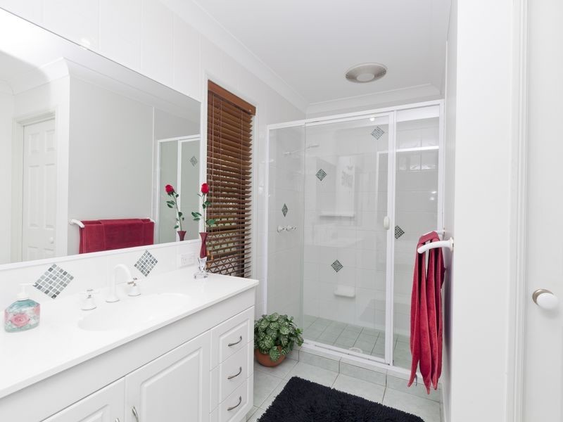 6 Byfield Court, Nerang QLD 4211