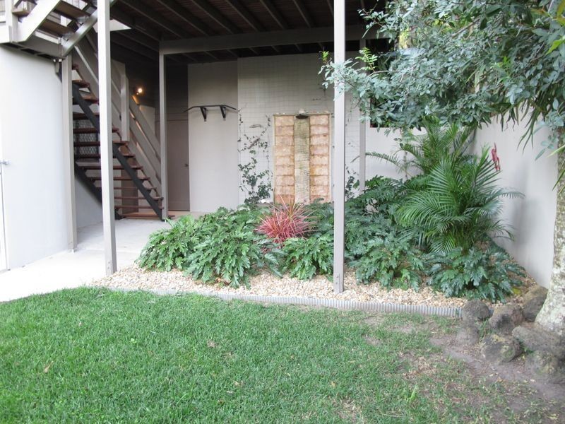 98 Plateau Crescent, Carrara QLD 4211