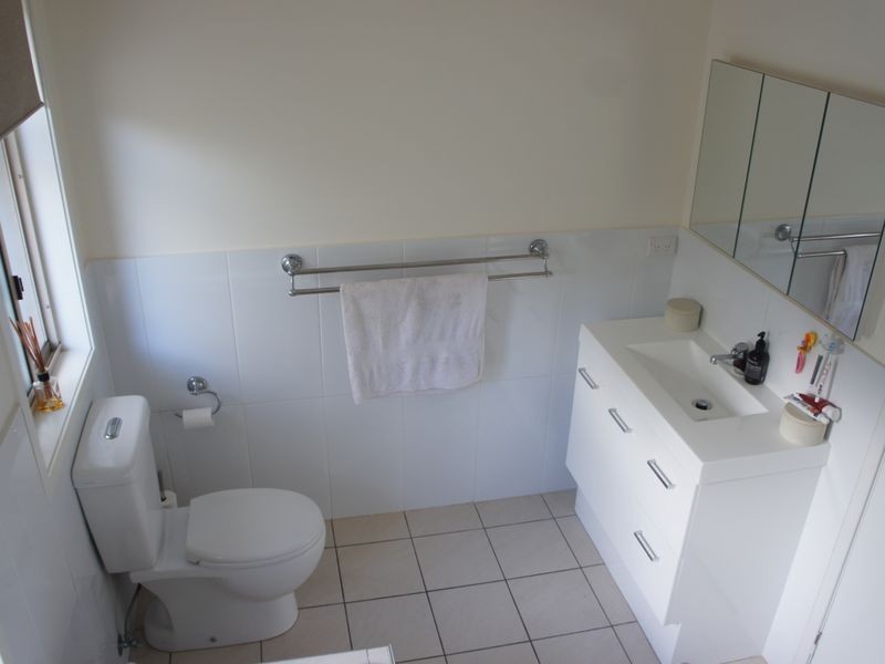3 Tamarind Close, Nerang QLD 4211