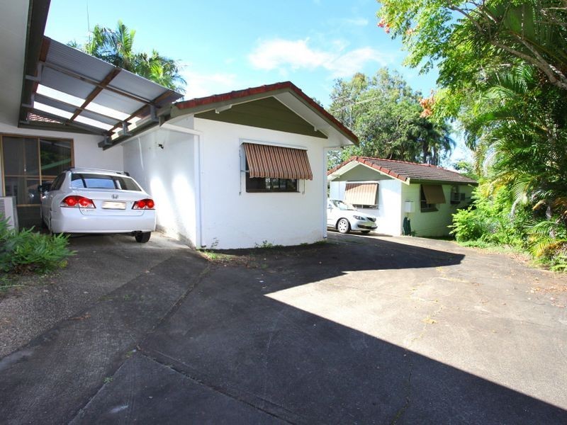 16 Maroong Crescent, Nerang QLD 4211