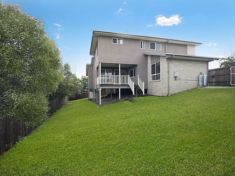 17 Tralee Court, Carrara QLD 4211