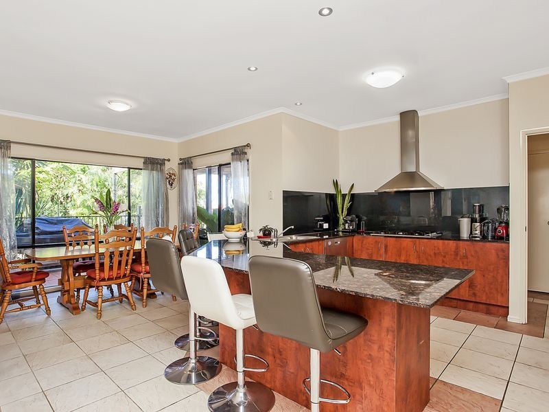 35 Wardoo Street, Southport QLD 4215