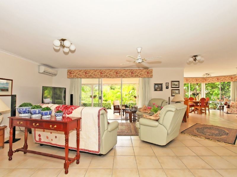 44 Hastings Crescent, Carrara QLD 4211