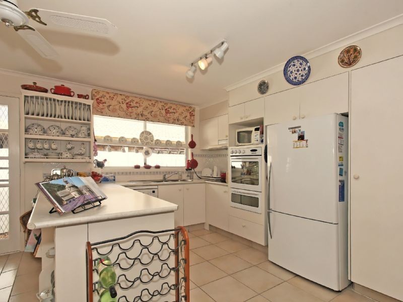 44 Hastings Crescent, Carrara QLD 4211