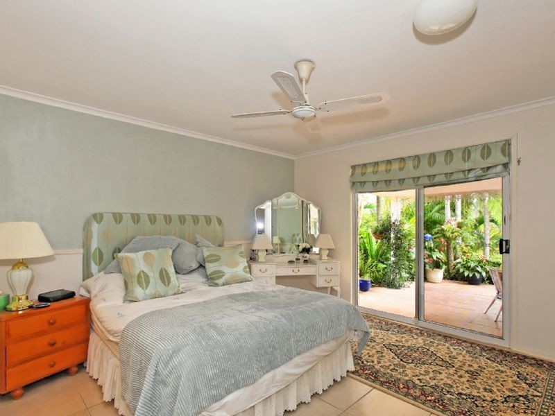 44 Hastings Crescent, Carrara QLD 4211